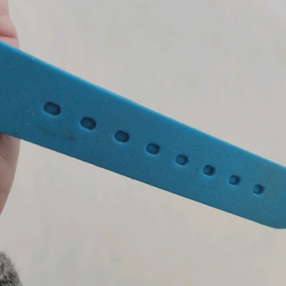 GENEVA Quartz Watch Unused NWOT
Silicone Blue - Picture 6 of 10